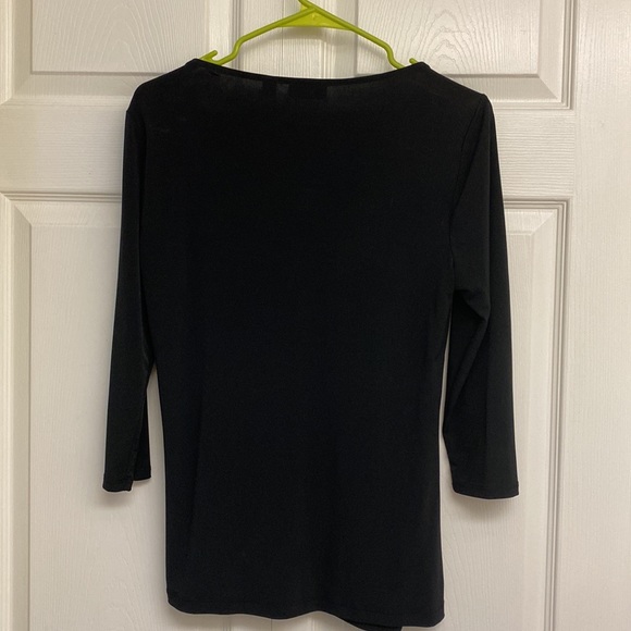 Bundle of 3 medium tops. NY and Co, INC and Apt 9. - Picture 3 of 11